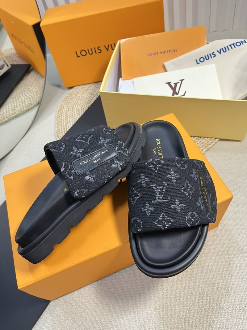 Louis Vuitton Slippers